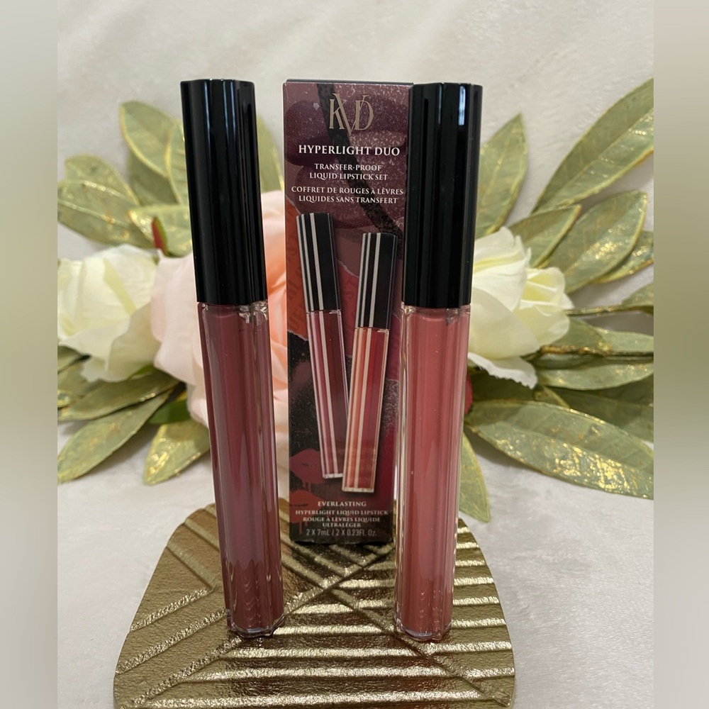 KAT VON D Hyperlight Duo Liquid Lipstick Set ~ Queen of Poisons & Moth Orchid